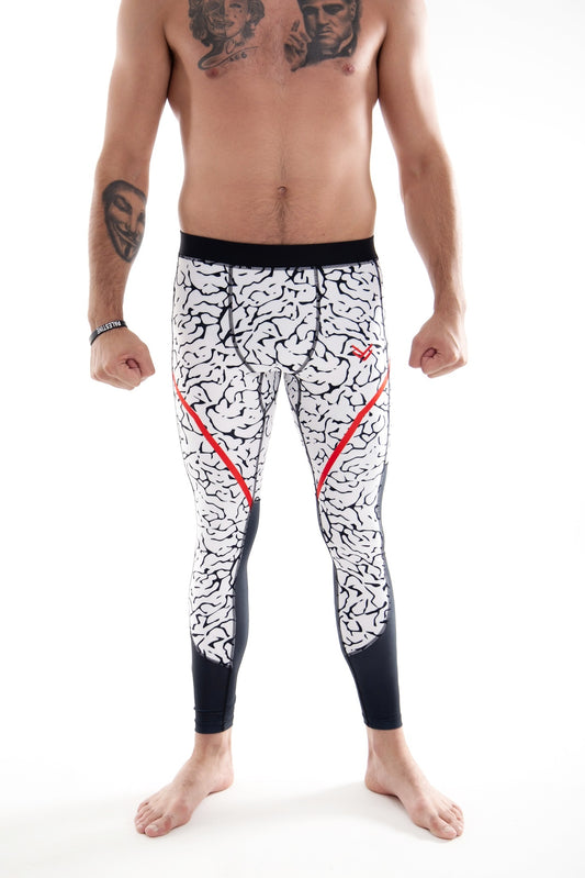 Model is 188cm/88kgs (6’1-194lbs) | Spat's size L