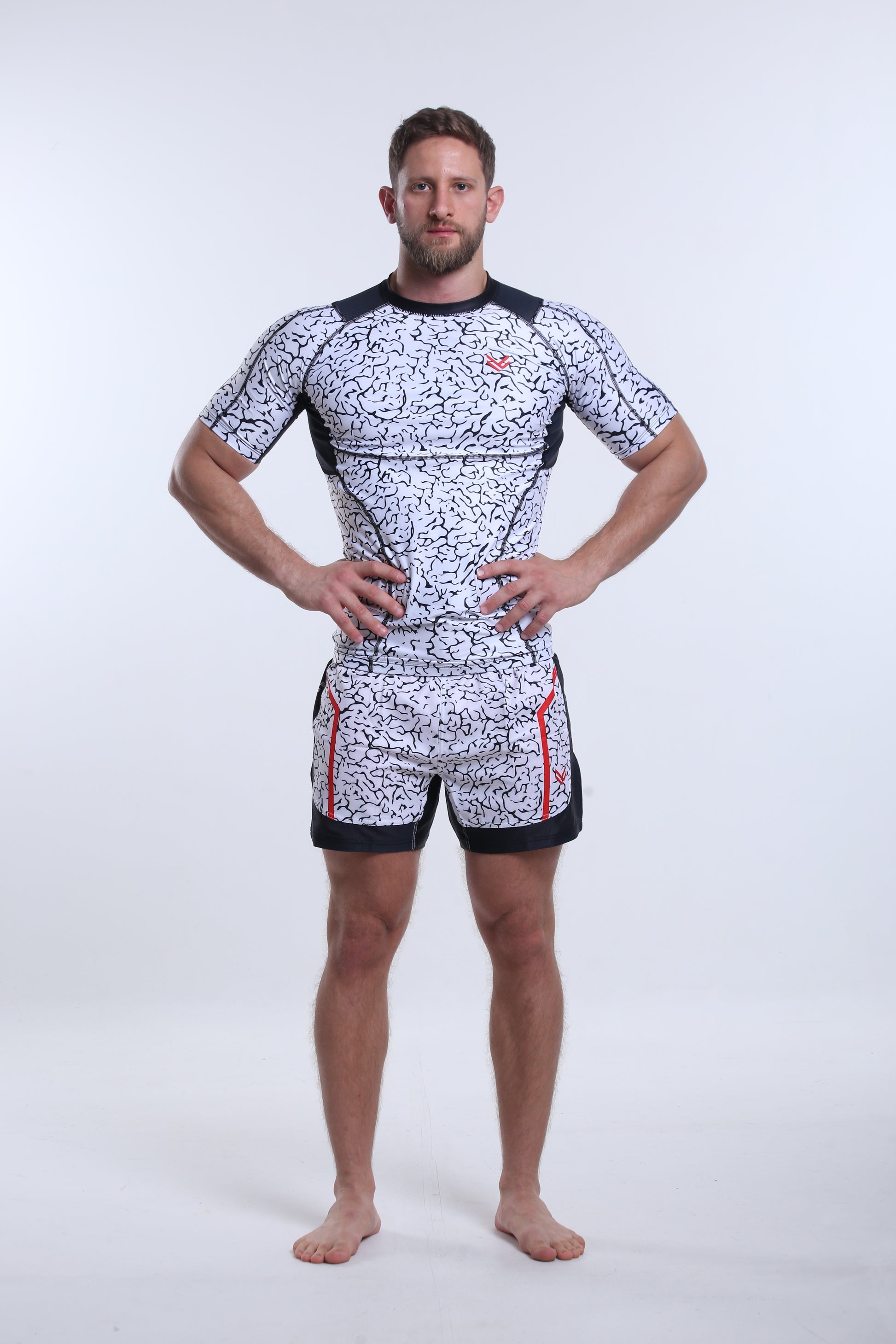 Model is 183cm/90kgs (6'0-198.4lbs)  | Short's size L