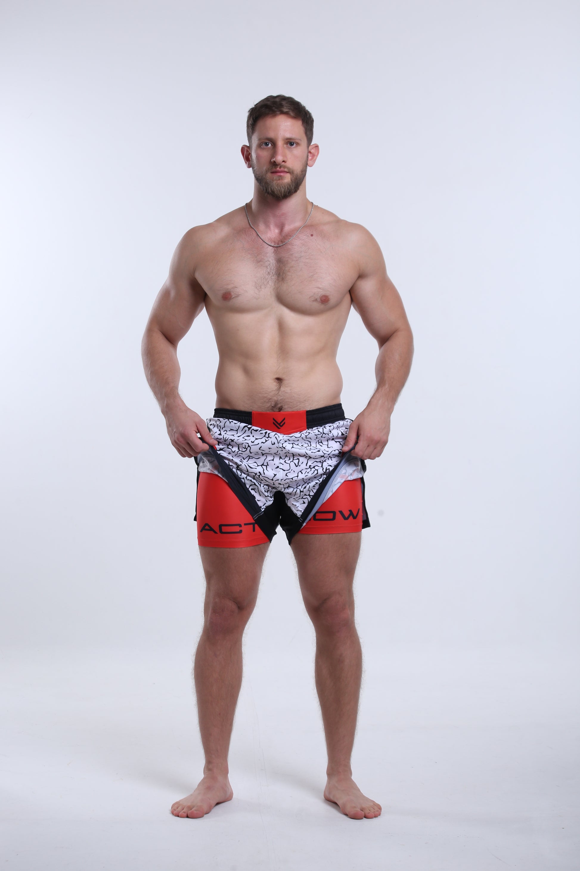 Model is 183cm/90kgs (6'0-198.4lbs)  | Short's size L