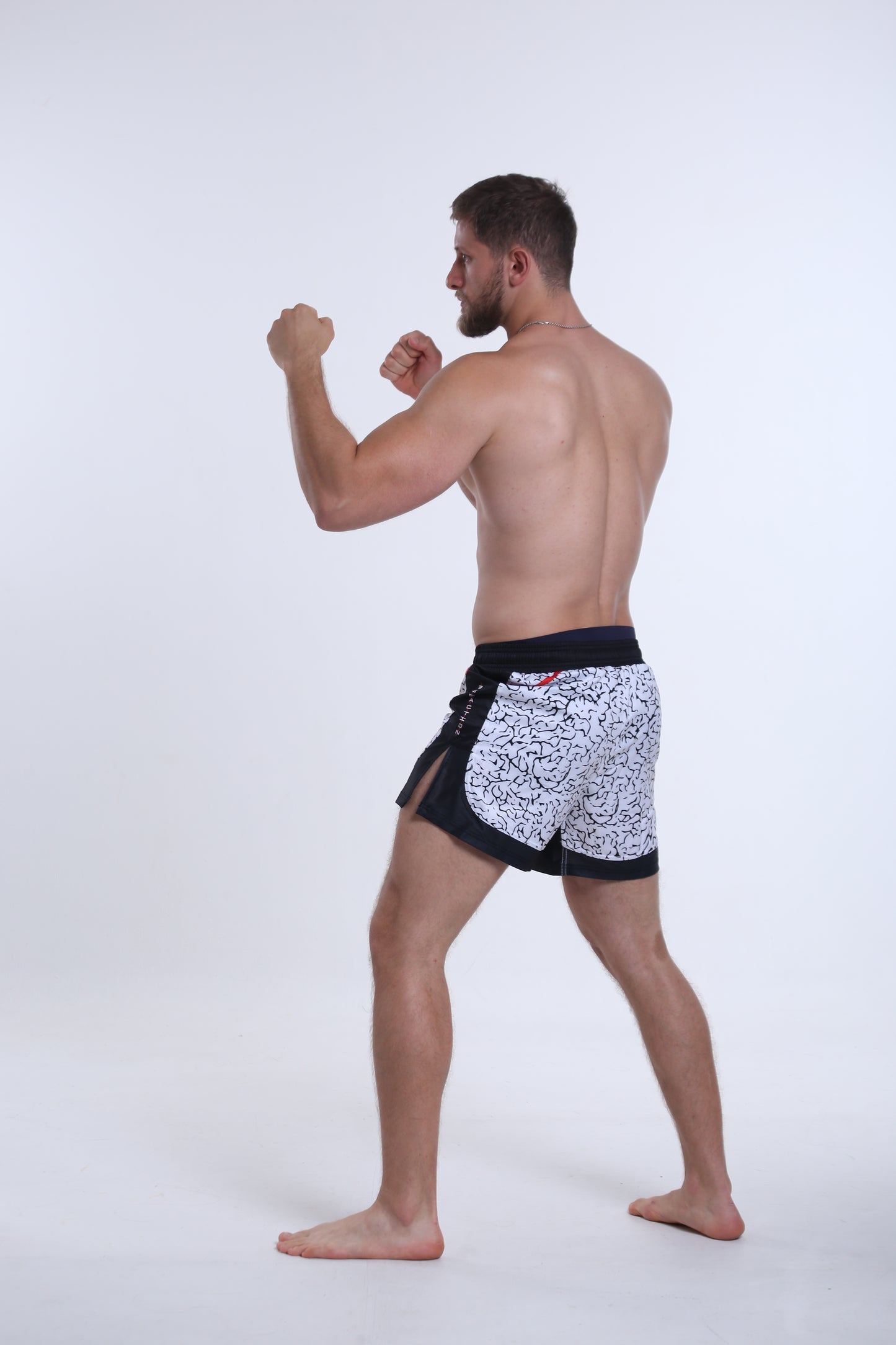 Model is 183cm/90kgs (6'0-198.4lbs)  | Short's size L