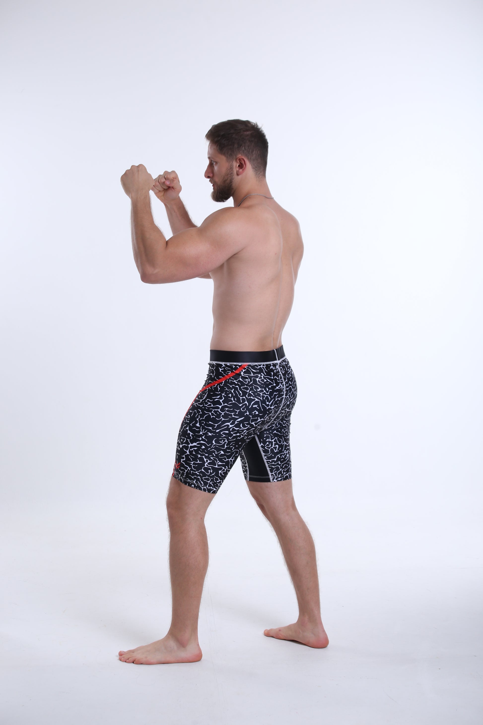 Model is 183cm/90kgs (6'0-198.4lbs)  | Short's size L