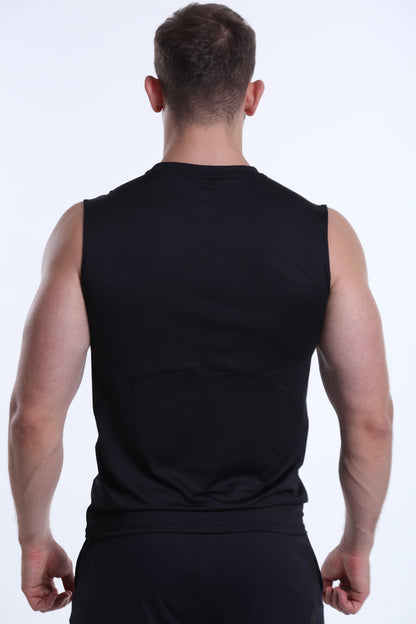 Model is 183cm/90kgs (6'0-198.4lbs)  | Tank's size L