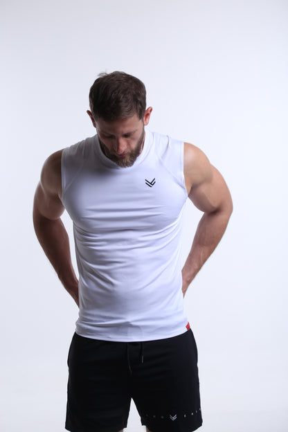 Model is 183cm/90kgs (6'0-198.4lbs)  | Tank's size L